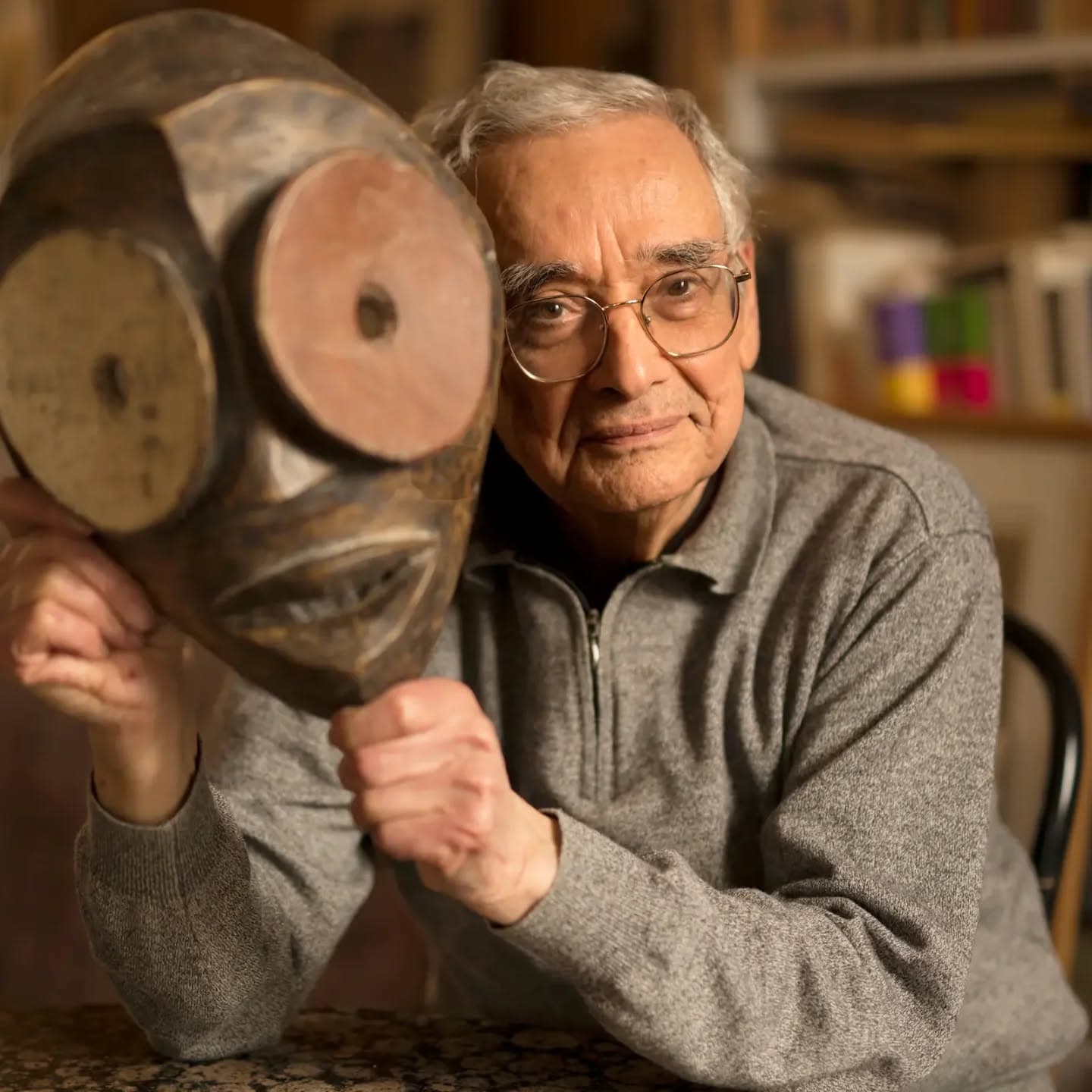 Marcel Bénabou annonce une présentation de deux livres nouvellement parus :Aux franges du silence (Le Seuil) et Jette ce livre avant qu'il s…